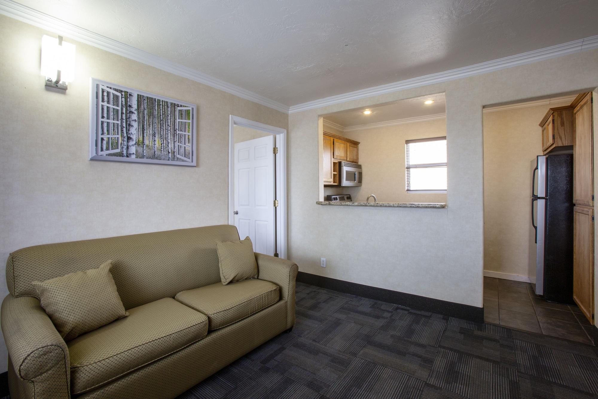 Hotel Aspen Flagstaff/ Grand Canyon Innsuites Exterior photo